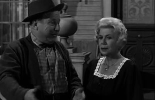 Petticoat Junction – S1 E01 & E02