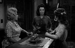 Petticoat Junction S2 E15 – There’s No Flame Like an Old Flame