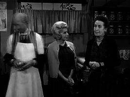 Petticoat Junction S2 E16 – Billy Jo’s First Job