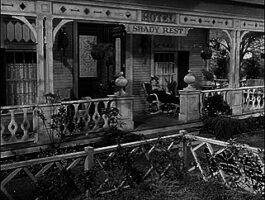 Petticoat Junction S2 E34 – The Brontosaurus Caper