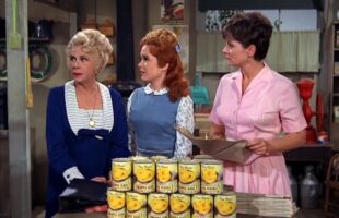 Petticoat Junction S3 E34 – Betty Jo’s Bike