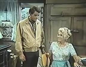 Petticoat Junction S5 E05 – Pop Goes The Question