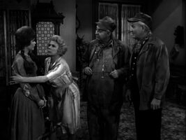 Petticoat Junction S01E35 – Local Girl Makes Good